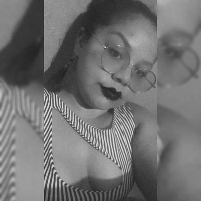 Caroldissevisse's profile picture. 🏳️‍🌈
Foda-se