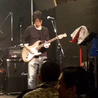 札幌在住のギタリストです。 東京でもライブを企画しています。