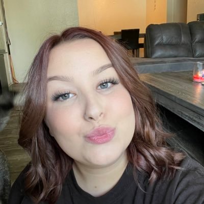 okokskylar's profile picture. 