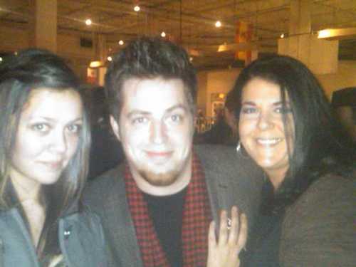 BrittLStJohn01's profile picture. Single mom of 2 beautiful children, love movies & music, especially Lee Dewyze my fav......