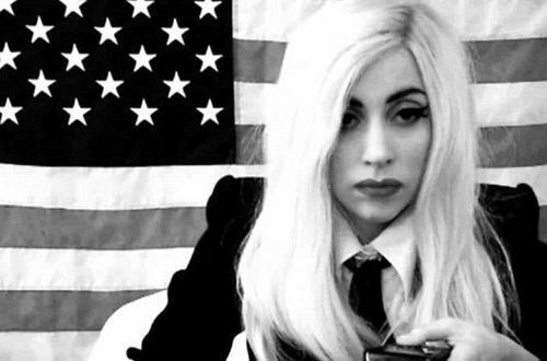 sandomonster's profile picture. 