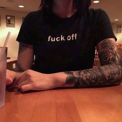 Aaron94902106's profile picture. Make me.