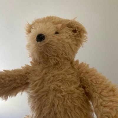 xJxlyLive's profile picture. Yes.