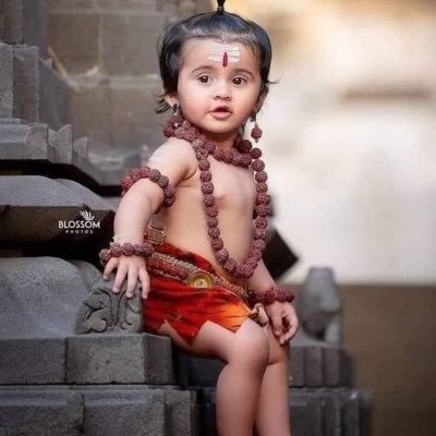 3pragash's profile picture. love=life