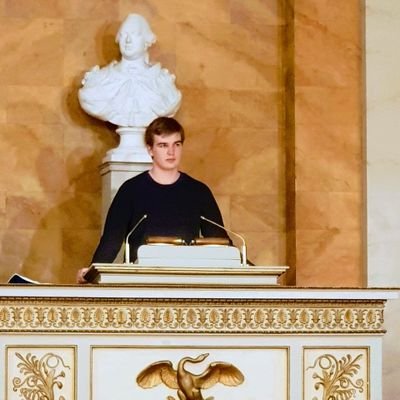 Sozialist, Exil-Nordhesse, Juso-Stadtverbandsvorstand Göttingen, MSc Psychologie UniGoe,
HoPo @JusoHSG_goe, he/him