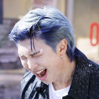 fan account for BTS only / 투표 RT / 헤더 @triddle2nd /본계 @DNARNA_jg