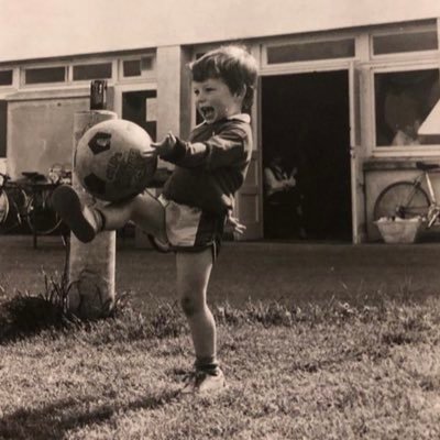 Ex Footballeur Professionnel à Stade rennais FC - Toulouse FC - EA Guingamp- Consultant TV Equipe