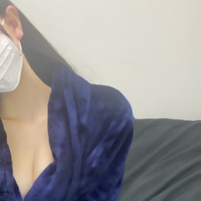 鳥取市内在住、冷やかし厳禁
優しい男性からのDM待ってます。