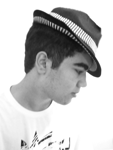 Guiih_Xavier's profile picture. 