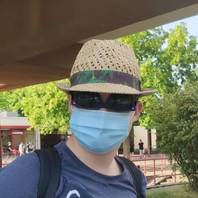 El_Becksinator's profile picture. 