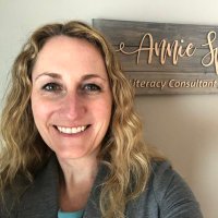 Annie Petrozzelli Spear(@AnniePSpear) 's Twitter Profile Photo