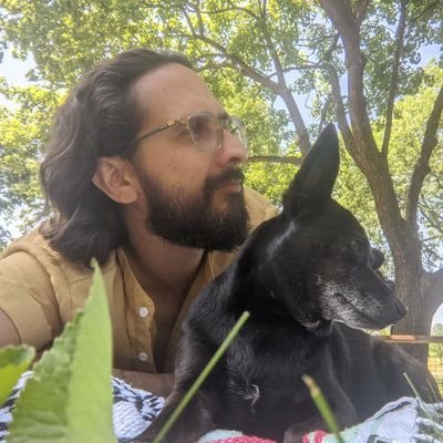Wildlife advocacy, nature ethics, philosophy, science, policy 🐺😺🐴✊🏾 |
Science & Advocacy Director @wawildlifefirst |
Fellow @panworksio