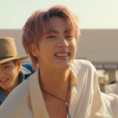 mi vida se define en A.B (antes de bangtan) y D.B (despues de bangtan)