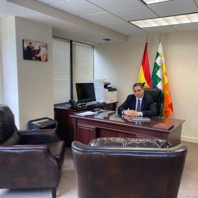 Abogado Constitucionalista, Catedrático Universitario, Ex Parlamentario, Ex Procurador General, Ex Ministro de Justicia, actual Embajador de Bolivia ante la OEA