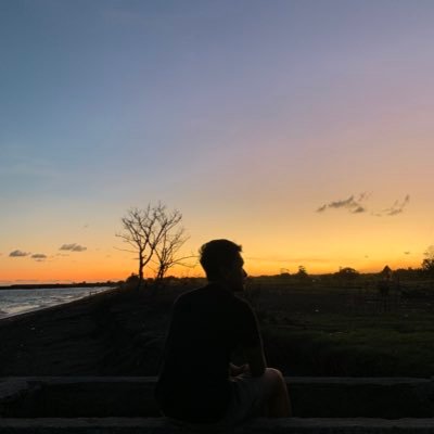 penghhirupudara's profile picture. I think I'm the one and only