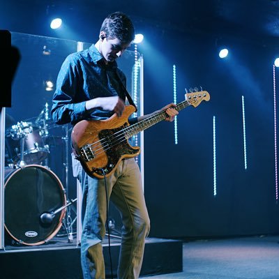 sumwhitekid02's profile picture. musician and smash player, kinda ok at both