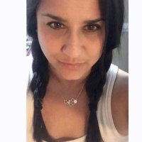 Beth (@jax_b_) 's Twitter Profile