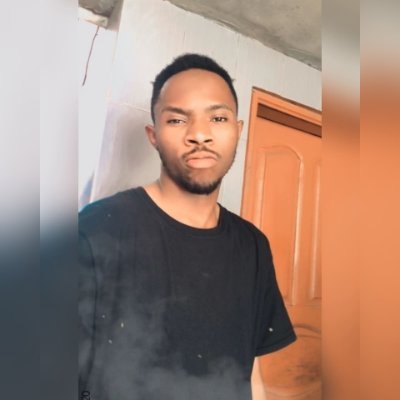 MouchaMoucharaf's profile picture. ❤