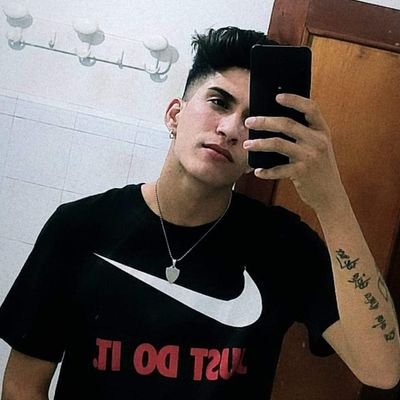 Adrenalina.... 🇮🇹🔥 Insta: chris_oro20

Si crees en ti ni el cielo será tu límite ✨🚀