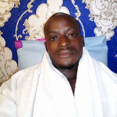 i am Morrison Orede the presiding King XOXO of Idjerhe kingdom,I am from Delta State Nigeria, simple with good heart,I hate lies,I am urhobo by tribe,