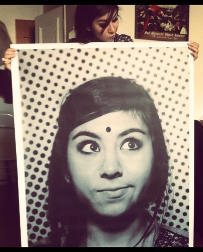 RhyZLane's profile picture. غزلان   franco-marocaine, un peu berbère,  autant apprentie en Master 1 #MIAGE, amatrice de Pessa'h,  de sushi, et au régime.  Ah,  I love SoleX.