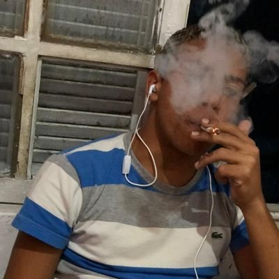 Se Eu Avançar Siga-me, Se Eu Recuar Mate-me,se Eu Morrer Vingue-me!🎭🚩 Filho do Turra🌟👑
twitter novo perdi a outra conta 😠
