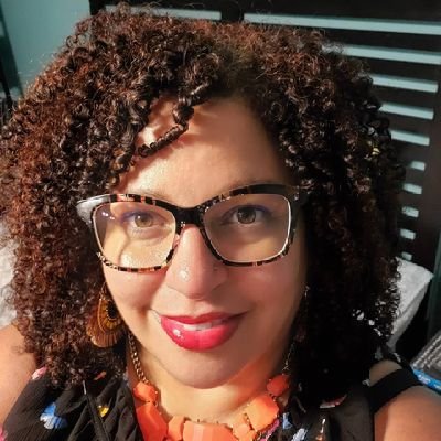 Librarian, JUV & YA bk enthusiast, amateur cook, cat lover. Head of Youth Services at Kalamazoo Public Library @KZooLibrary. Views are my own.