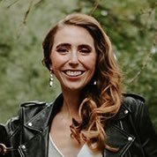 Growth Product @GitLab 🦊 Previously @JumpCloud @Twitter @Gnip. Loves 🏃🏽♀️🖼🥐🍰🍦& 😊. Co-pilot to @jefflesser. Tweets are my own. Cheer for #IOWA. she/her