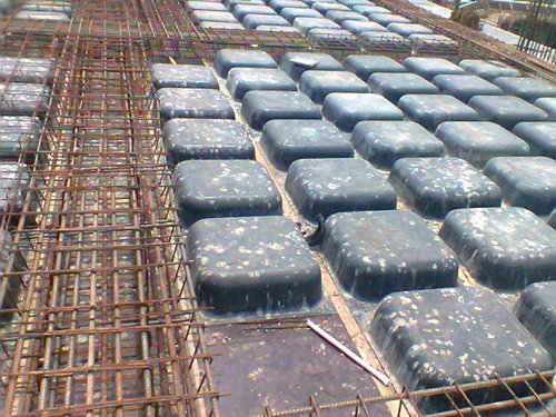 luckinol's profile picture. am lucky onos. am very friendly and i hate people who are very selfish, cheater and those who discriminate. you are free to be my friend. thanks.