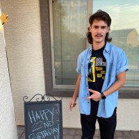bob (@mobbyread) 's Twitter Profile