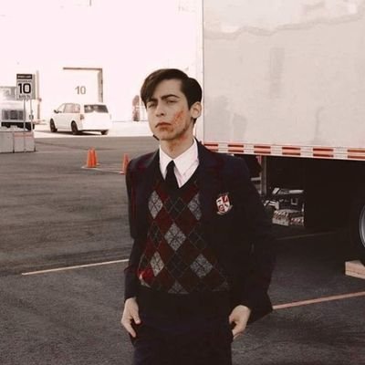 daddyfive4's profile picture. https://t.co/s9j6IKLwQm