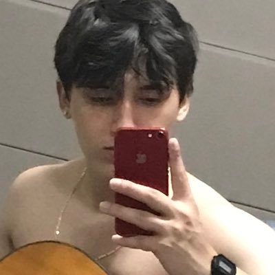 LJMantovanii's profile picture. 