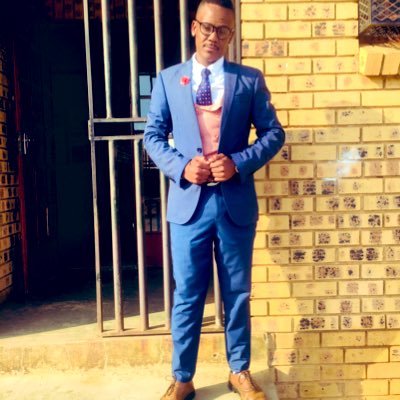 BonganiBrown's profile picture. I accept what life throws at me with both warm hands!!