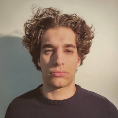 MathieuBombay's profile picture. 28. Journalist bij Sporza (o.a. Extra Time) en commentator bij DAZN.