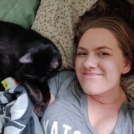Immunology PhD candidate trying to get it together so my cat can live the life she deserves. 30.