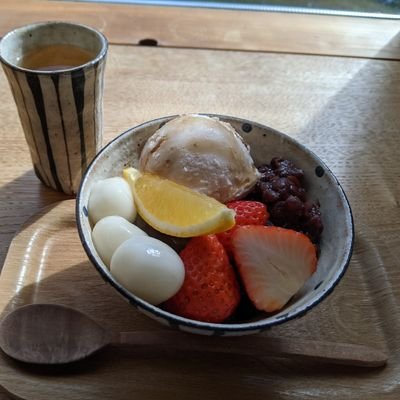 囀る鳥は羽ばたかないをフォローしたくてアカウント作りました。
とっくに成人済みの腐り済み文字書きです。
さねげんも最近書いてます。
