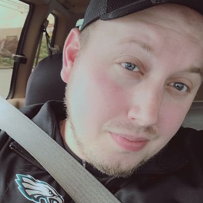 Twitch Streamer | Former CoD Pro Player | Philadelphia Sports Talk Show Host |