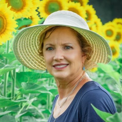 mert0401's profile picture. 