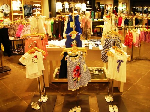 saidisplaycom's profile picture. we deals in showroom display products