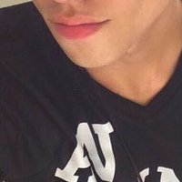 22 نحيف للكاش 💆🏻 (@f_999j) 's Twitter Profile