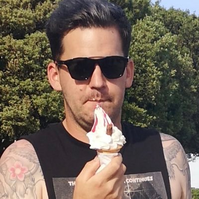 Dsprules1's profile picture. Just walking to mordor. BRB x