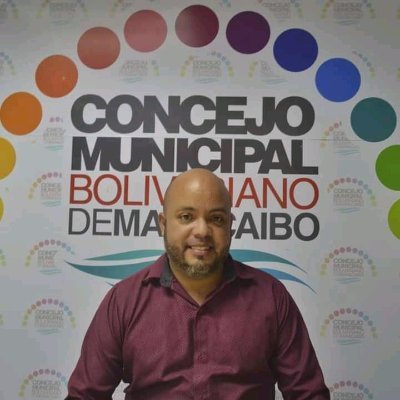 Concejal de Maracaibo
Pte. Comisión PPP para la Seguridad, Prevención, Riesgo y Emergencia del @concejomunicipaldemaracaibo