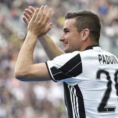 Must_Paradosso's profile picture. Hey