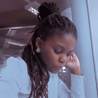 HlongwaNothando's profile picture. 