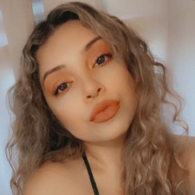 L_Giggidy's profile picture. If the world hates you, keep in mind that it hated me first. John 15:18 #EyesOnMee 🖤