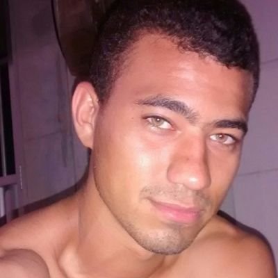 Não tenho tempo pra odiar quem mim odeia, Tenho tempo pra amar quem mim ama.
@FortalezaEC .🦁
Pai de todos que estais no céu, salve nossa nação.🙏
