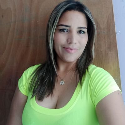 ladiosagabriela Profile Picture