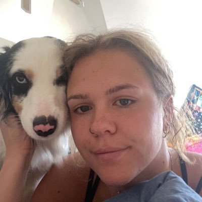 allitrenkamp's profile picture. happy little earthling   ⋆ ig: allitrenkamp UIU ‘21