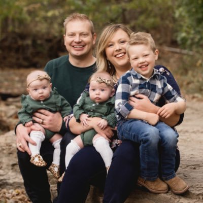Husband, Dad, lover of all things KState “My rights DO NOT end where your feelings/opinions begin” “sunt tua experrectus moralistae”