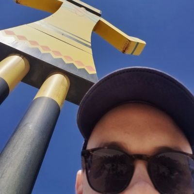 Z0ach's profile picture. make a better larry than lizard king. I am living.